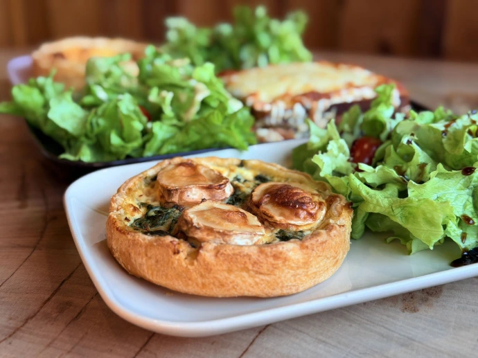 Quiche et salade